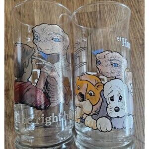 Vintage 1982 ET (Extra Terrestrial) Collector Glasses - Pizza Hut  - Lot of 2